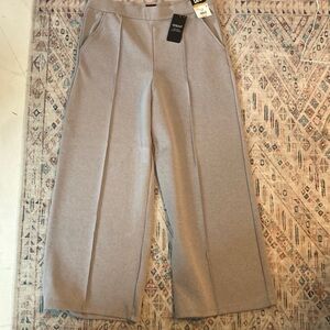 Lee Wide-Leg Trousers in Beige
